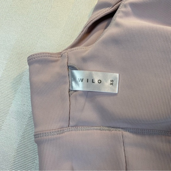 WILO Sports Bra Ribbed Sz XS Pale Lavender EUC - Picture 5 of 8